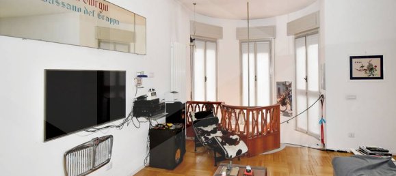 4-salle Villa à Parabiago, Italy No. 21401 12