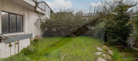 4-salle Villa à Parabiago, Italy No. 21401 4