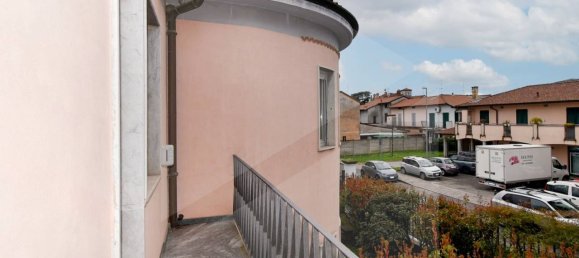 4-salle Villa à Parabiago, Italy No. 21401 19