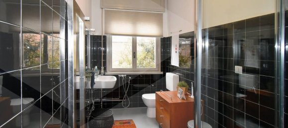 4-salle Villa à Parabiago, Italy No. 21401 27