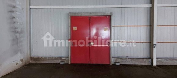 Коммерческая недвижимость 1220м² в Конкордия Саджиттария, Италия № 326181 11