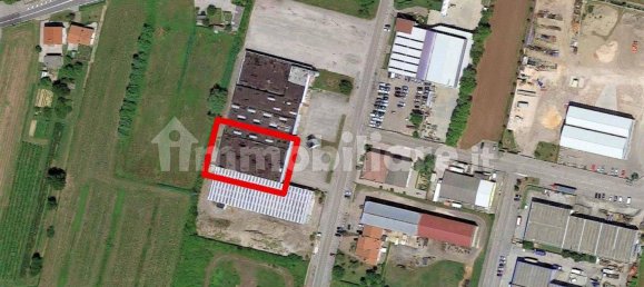 Коммерческая недвижимость 1220м² в Конкордия Саджиттария, Италия № 326181 16