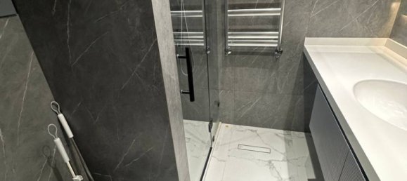 Apartamento T4 em Nasimi, Azerbaijan N.º 1381 3