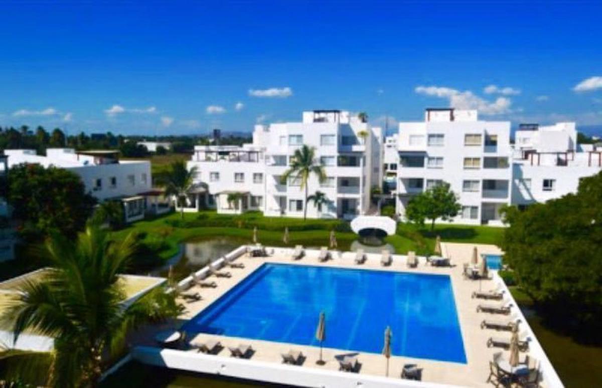 Apartamento de 3 dormitorios en Guerrero, Mexico No. 171980