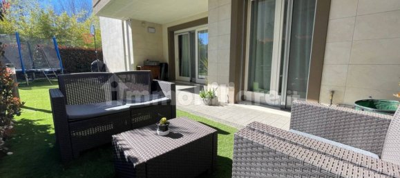 2 Schlafzimmer Wohnung in Caronno Pertusella, Italy, Nr. 134949 12