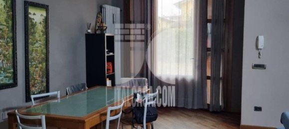 Дом с 7 спальнями в Мантуя, Италия № 363385 7