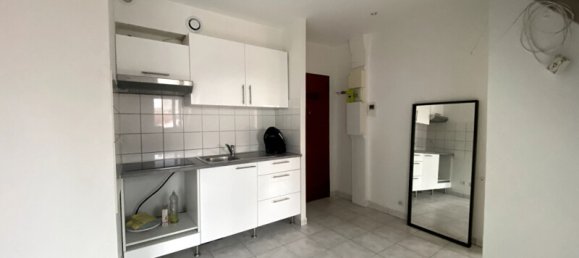2 chambres Duplex à Bobigny, France No. 143494 2