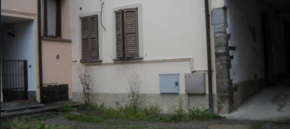 Apartamento de 4 habitaciónes en Besana in Brianza, Italy No. 3762 3