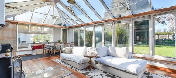 4 bedrooms House in Tadworth, United Kingdom No. 9669 10