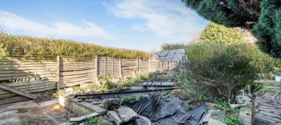 4 bedrooms House in Tadworth, United Kingdom No. 9669 47