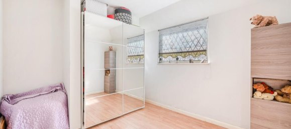 4 bedrooms House in Tadworth, United Kingdom No. 9669 22