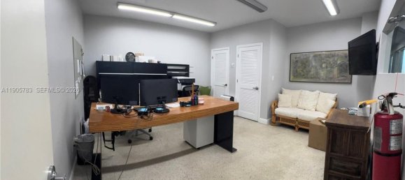  قطعة أرض في Miami, USA رقم 614852 25