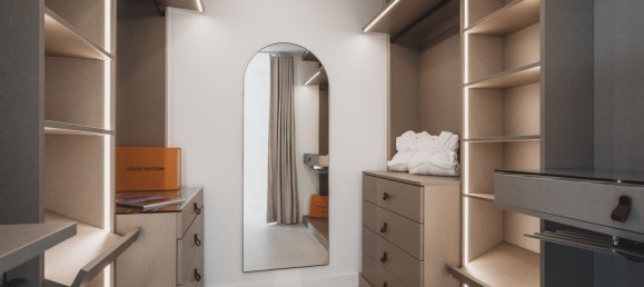 3 bedrooms Building in Nueva Andalucia, Spain No. 3078 18