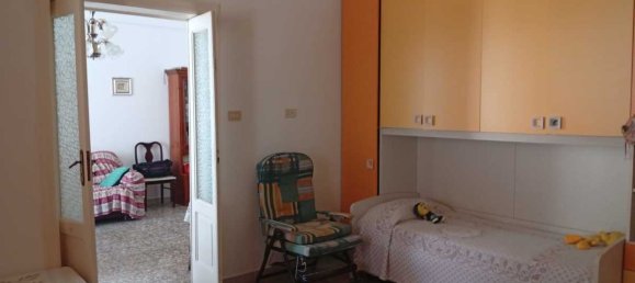 2 Schlafzimmer Haus in Maruggio, Italy, Nr. 297986 20