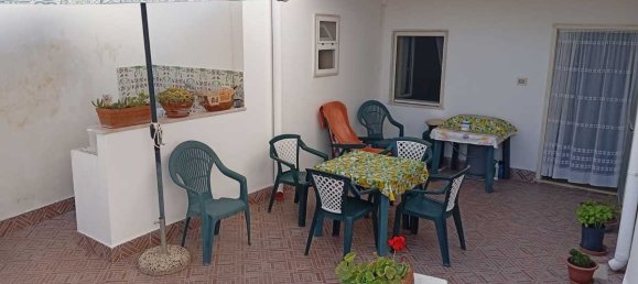2 Schlafzimmer Haus in Maruggio, Italy, Nr. 297986 6
