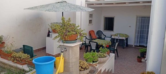 2 Schlafzimmer Haus in Maruggio, Italy, Nr. 297986 9