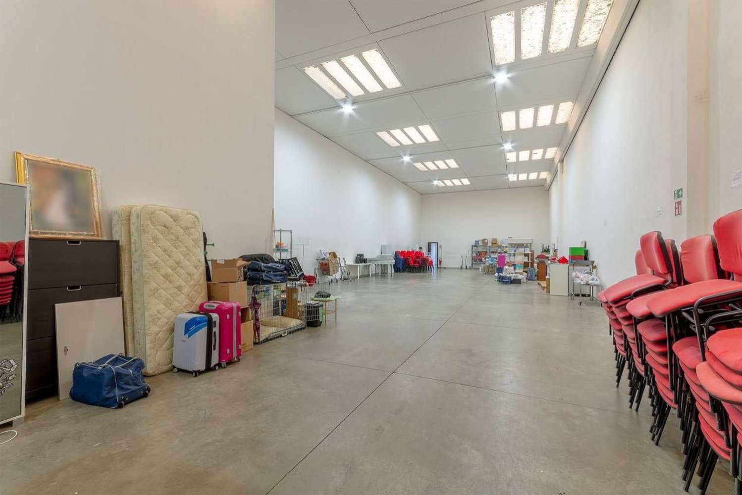 5غرفة مستودع في Campi Bisenzio, Italy رقم 9836