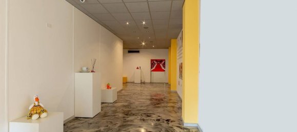 5غرفة مستودع في Campi Bisenzio, Italy رقم 9836 7