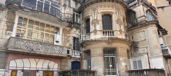 2 bedrooms Apartment in Naples, Italy No. 260319 3