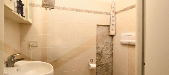 5 rooms House in Santa Maria a Monte, Italy No. 20448 20