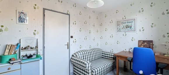 Apartamento de 2 dormitorios en Echirolles, France No. 199306 6