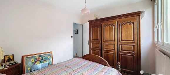 Apartamento de 2 dormitorios en Echirolles, France No. 199306 3
