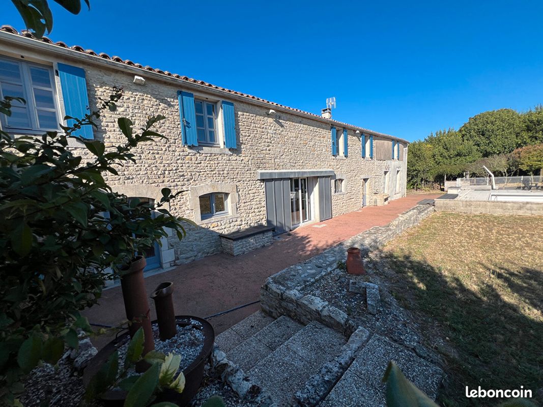 5 chambres Maison à Sainte-Soulle, France No. 340798