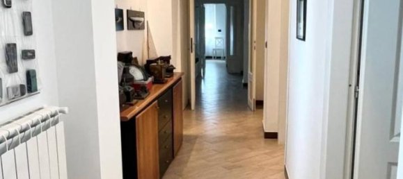 5-Zimmer Wohnung in Anzio, Italy, Nr. 35642 15
