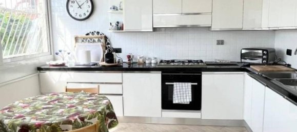 5-Zimmer Wohnung in Anzio, Italy, Nr. 35642 50