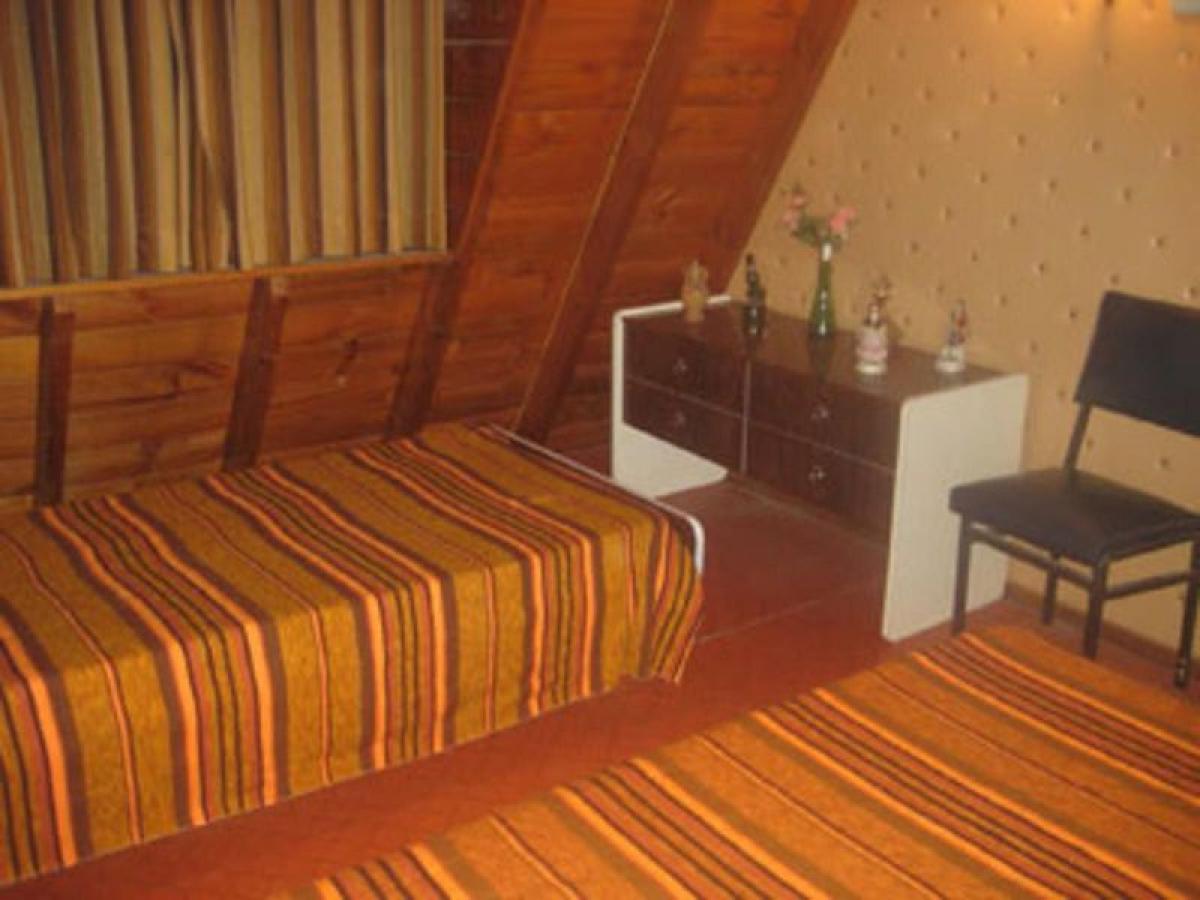 4 bedrooms House in Mar del Plata, Argentina No. 85641