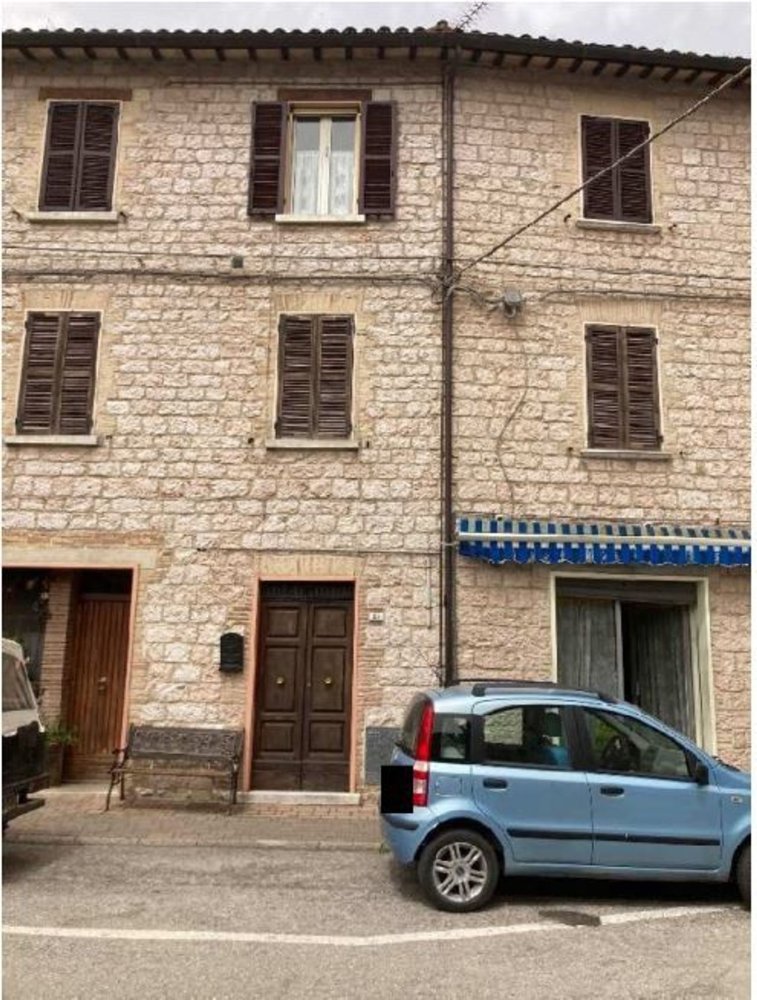 3 bedrooms Villa in Cagli, Italy No. 362820