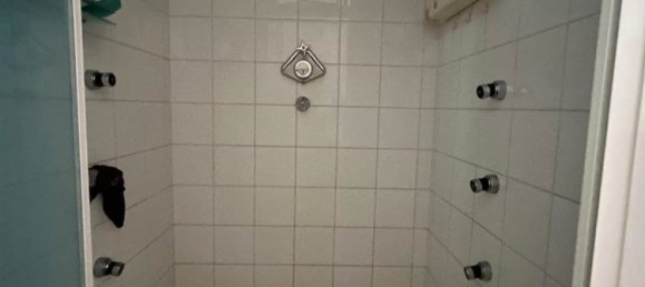 3 Schlafzimmer Wohnung in Prato, Italy, Nr. 314409 15