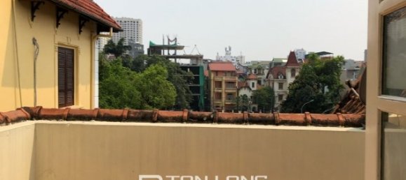 5 bedrooms Villa in Tay Ho, Vietnam No. 1439 12