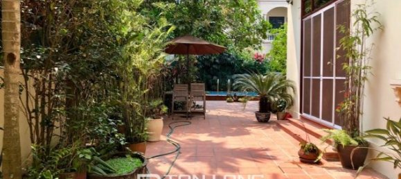 5 bedrooms Villa in Tay Ho, Vietnam No. 1439 14