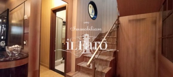 12-Zimmer Haus in Viareggio, Italy, Nr. 189042 7