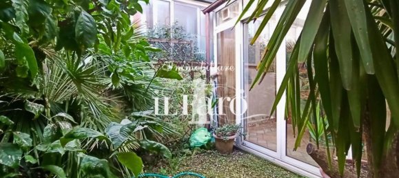 12-Zimmer Haus in Viareggio, Italy, Nr. 189042 9