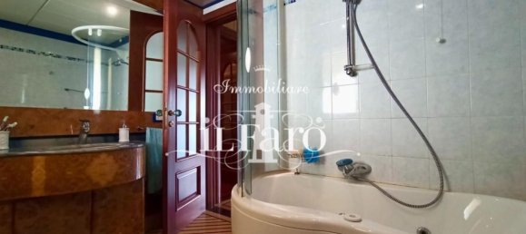 12-Zimmer Haus in Viareggio, Italy, Nr. 189042 22