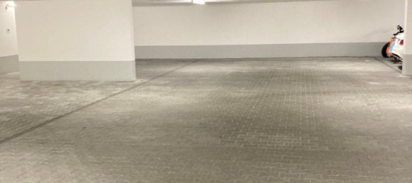  Parking in Straubing-Bogen, Germany No. 331507 2