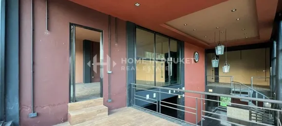 4 dormitorios propiedad comercial en venta en Phuket, Southern Thailand, Thailand № 67471 18