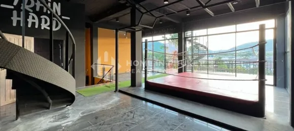 4 dormitorios propiedad comercial en venta en Phuket, Southern Thailand, Thailand № 67471 3