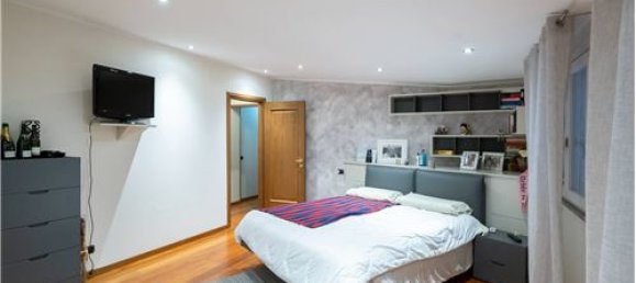 6 bedrooms House in Gualtieri, Italy No. 289477 29