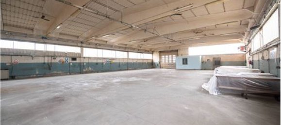 6 bedrooms House in Gualtieri, Italy No. 289477 47