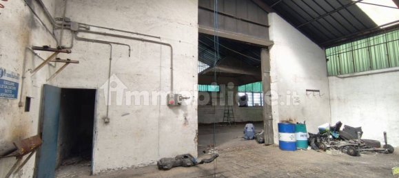 2 rooms Warehouse in Rome, Italy No. 267073 4