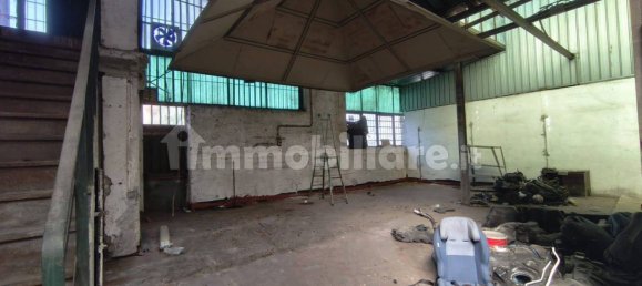 2 rooms Warehouse in Rome, Italy No. 267073 11