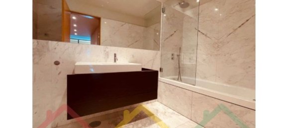 3 bedrooms Apartment in Porto, Portugal No. 97840 21