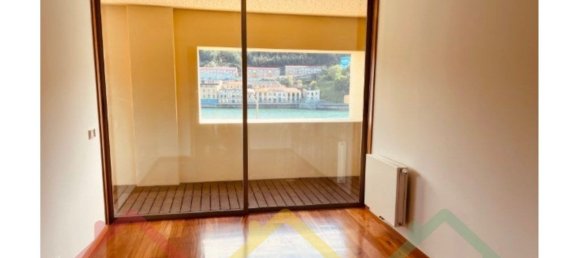 3 bedrooms Apartment in Porto, Portugal No. 97840 18