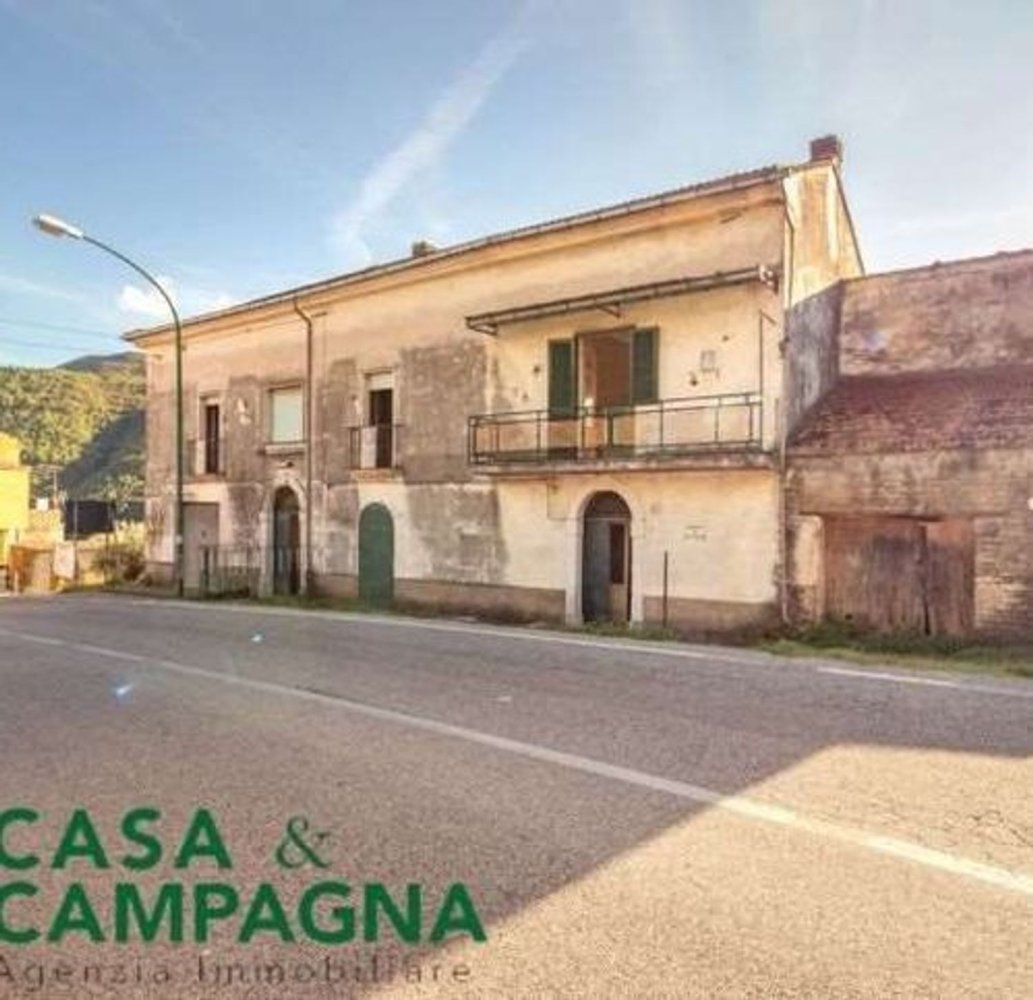 Casa T6 em Capriati a Volturno, Italy N.º 325690
