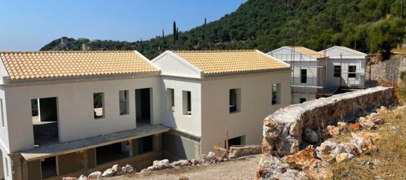 1 chambre villa à vendre à Corfu, Central Corfu and Diapontian Islands, Corfu, Ionian Islands, Peloponnese, Western Greece and the Ionian, Greece № 8644 3