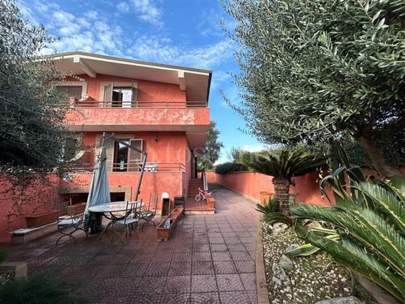 7 rooms Villa in Rome, Italy No. 212764