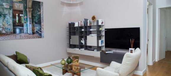 3 bedrooms Apartment in Limassol, Cyprus No. 1963 2